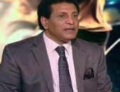 فاروق جعفر يضرب بيد من حديد