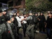 قوات الأمن الإسرائيلية متواطئة مع هجمات المستوطنين- الاندبندنت