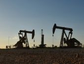 النفط يصعد مع تنامي الآمال بانفراجة في حرب التجارة